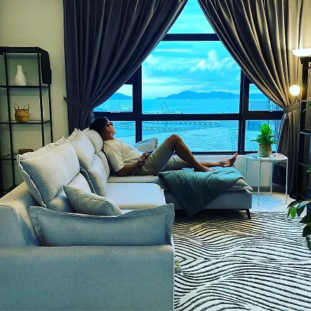 Jesselton Quay Suite By Backyard Kota Kinabalu Exterior photo